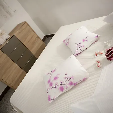 Lux Gama * Split